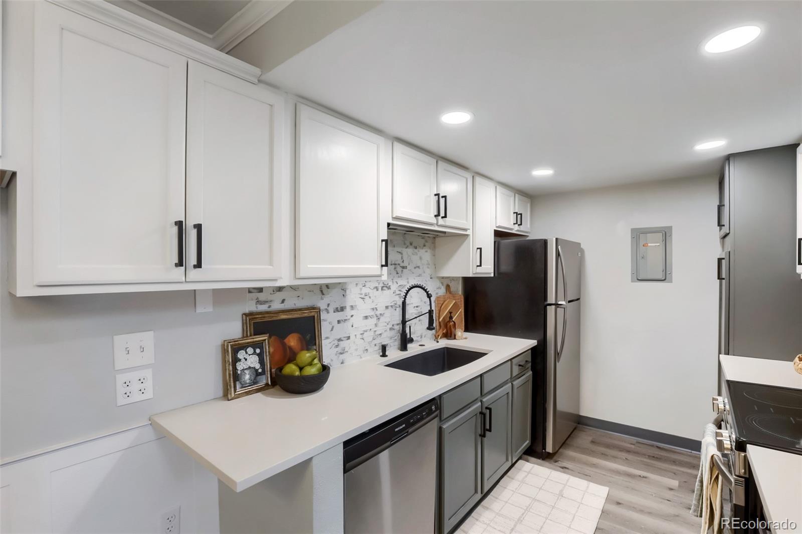 MLS Image #6 for 8225  fairmount drive,denver, Colorado
