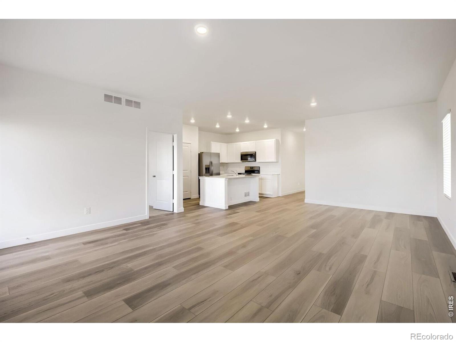 MLS Image #2 for 1756  howling drive,windsor, Colorado