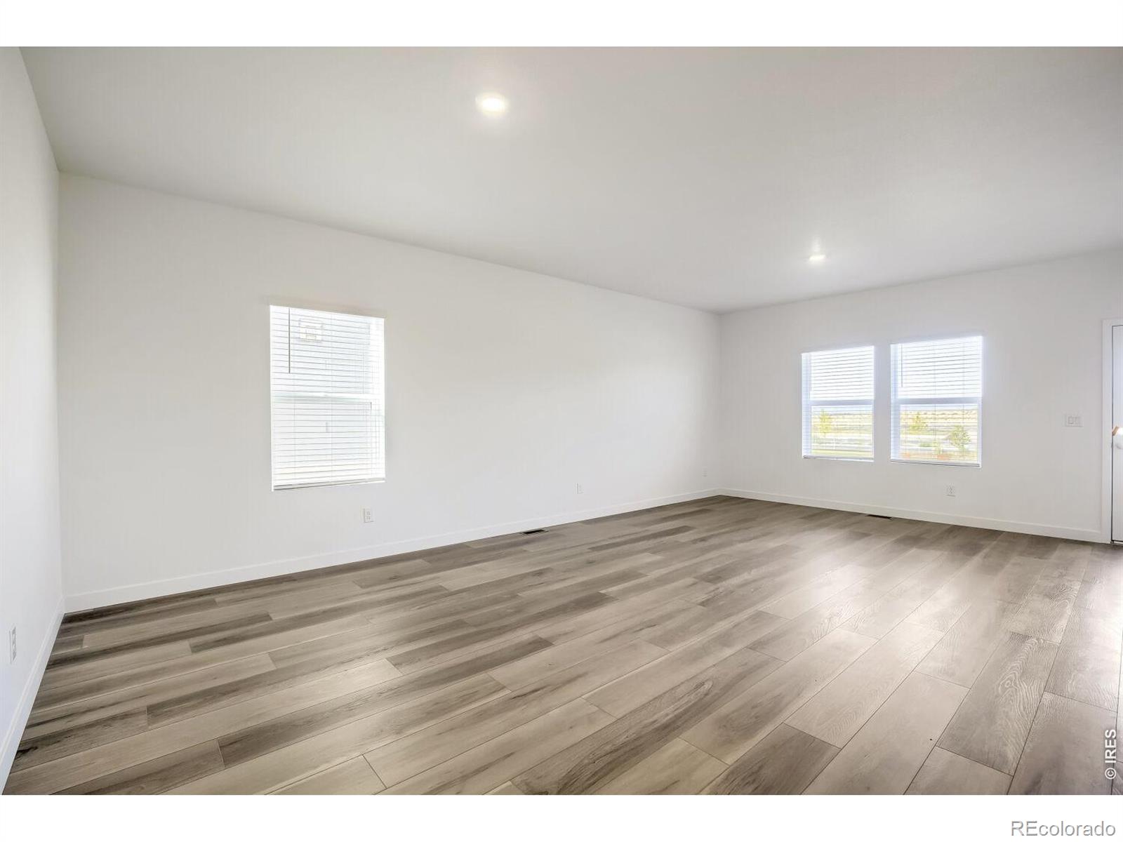 MLS Image #3 for 1756  howling drive,windsor, Colorado