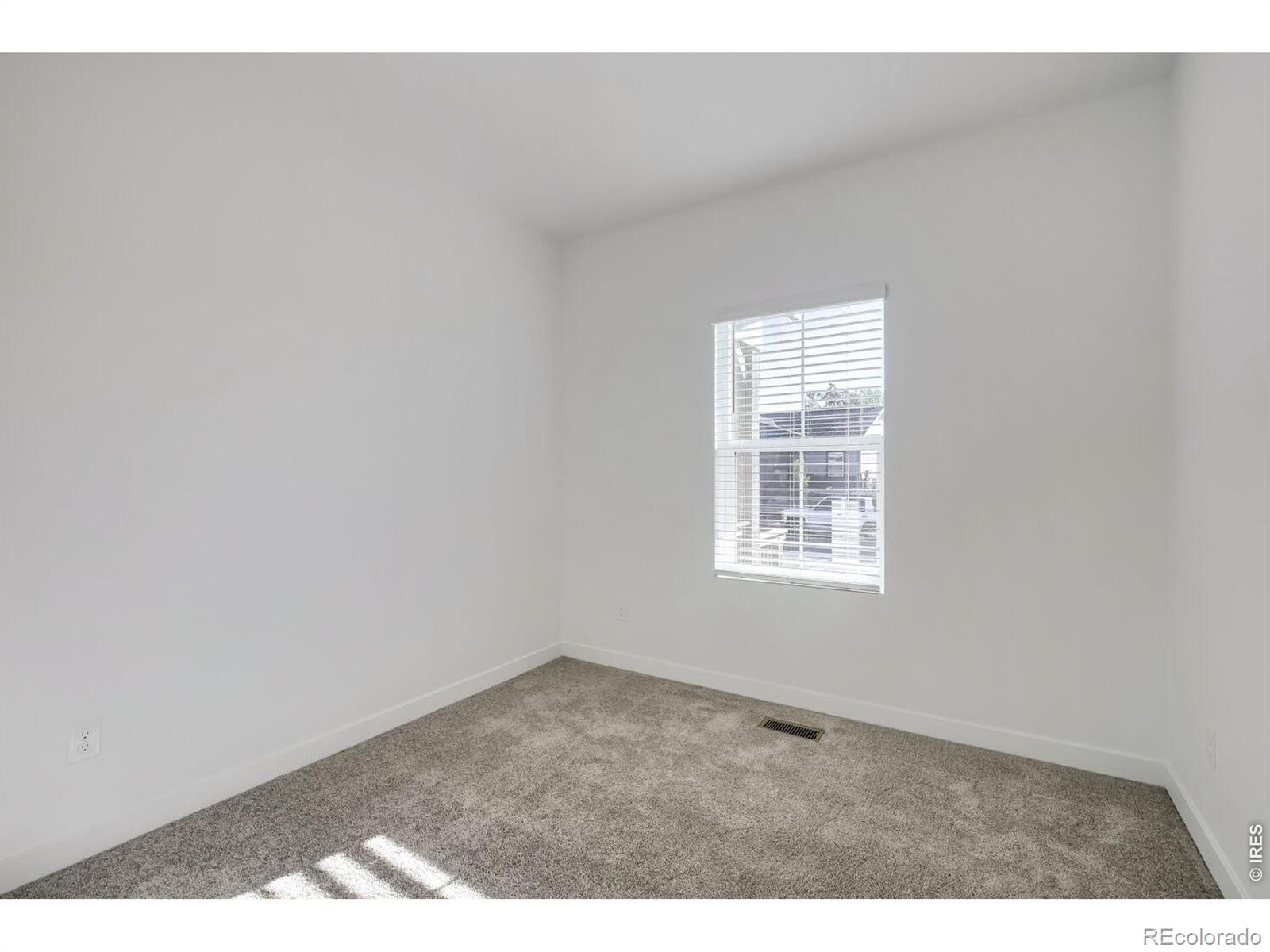 MLS Image #9 for 1756  howling drive,windsor, Colorado