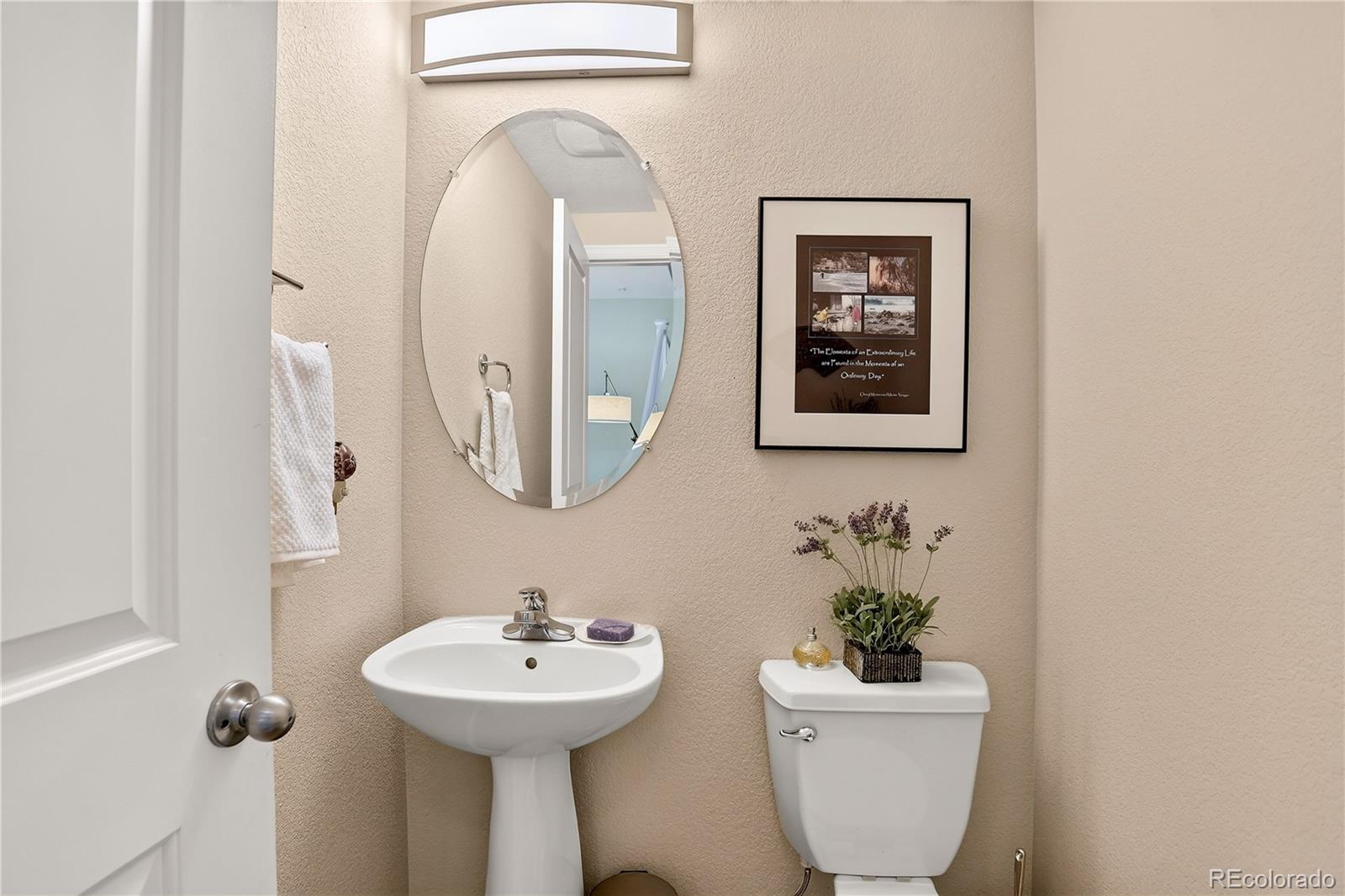 MLS Image #10 for 6907 w virginia place,lakewood, Colorado