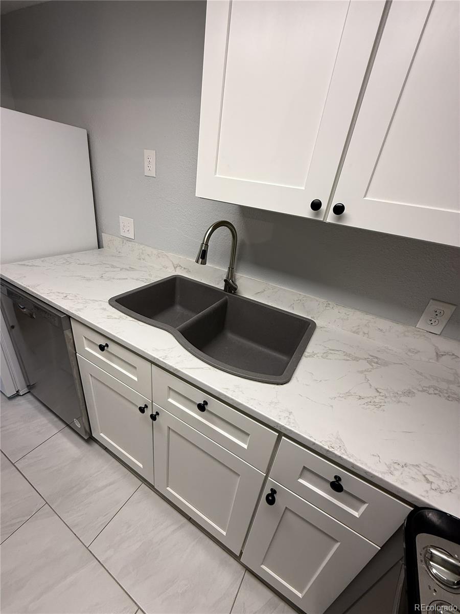 MLS Image #16 for 9725 e harvard avenue,denver, Colorado