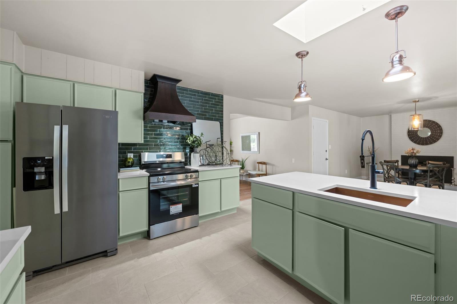 MLS Image #11 for 442  titan court,aurora, Colorado