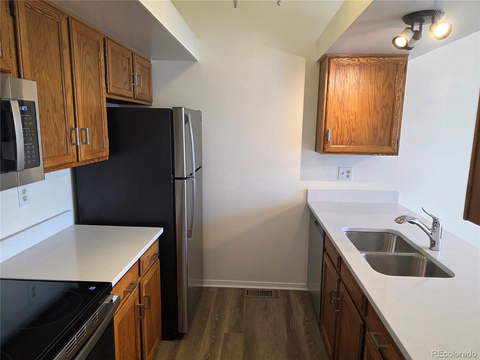 MLS Image #3 for 4184 s richfield way,aurora, Colorado
