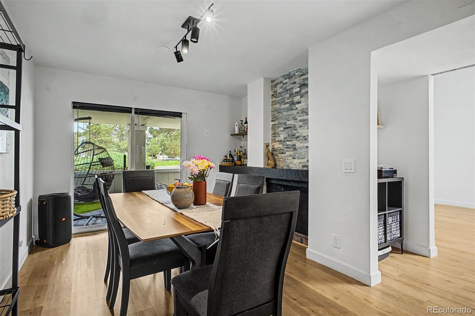 MLS Image #15 for 2770 s elmira street,denver, Colorado