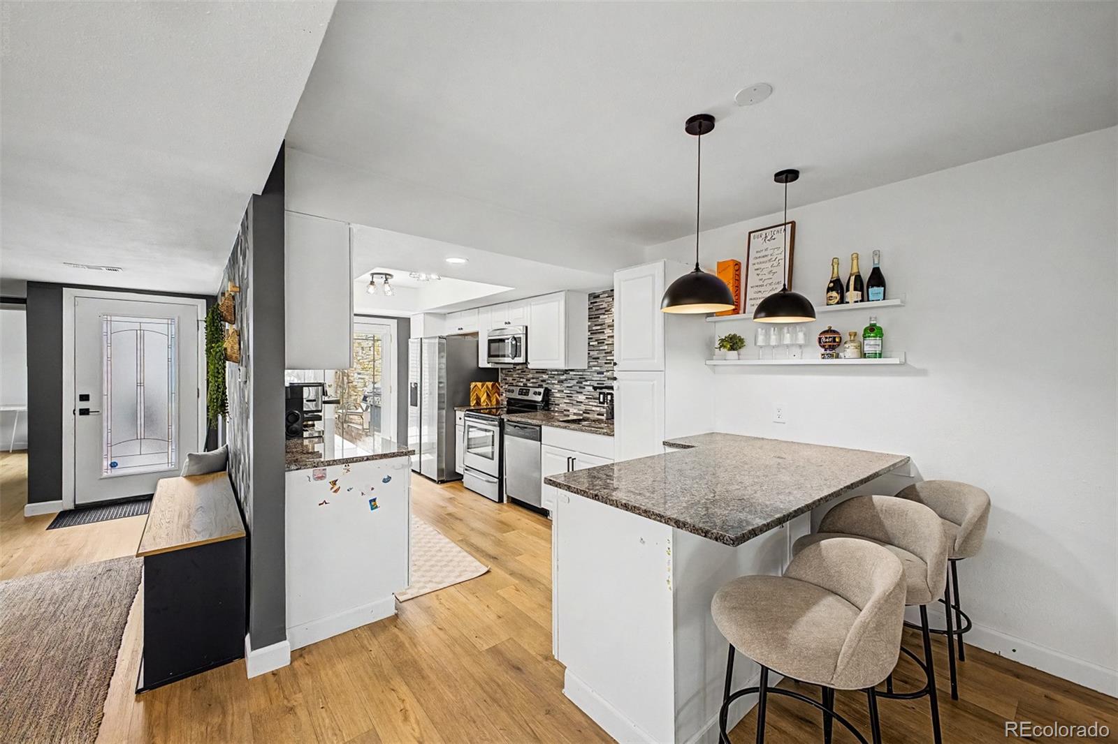 MLS Image #16 for 2770 s elmira street,denver, Colorado