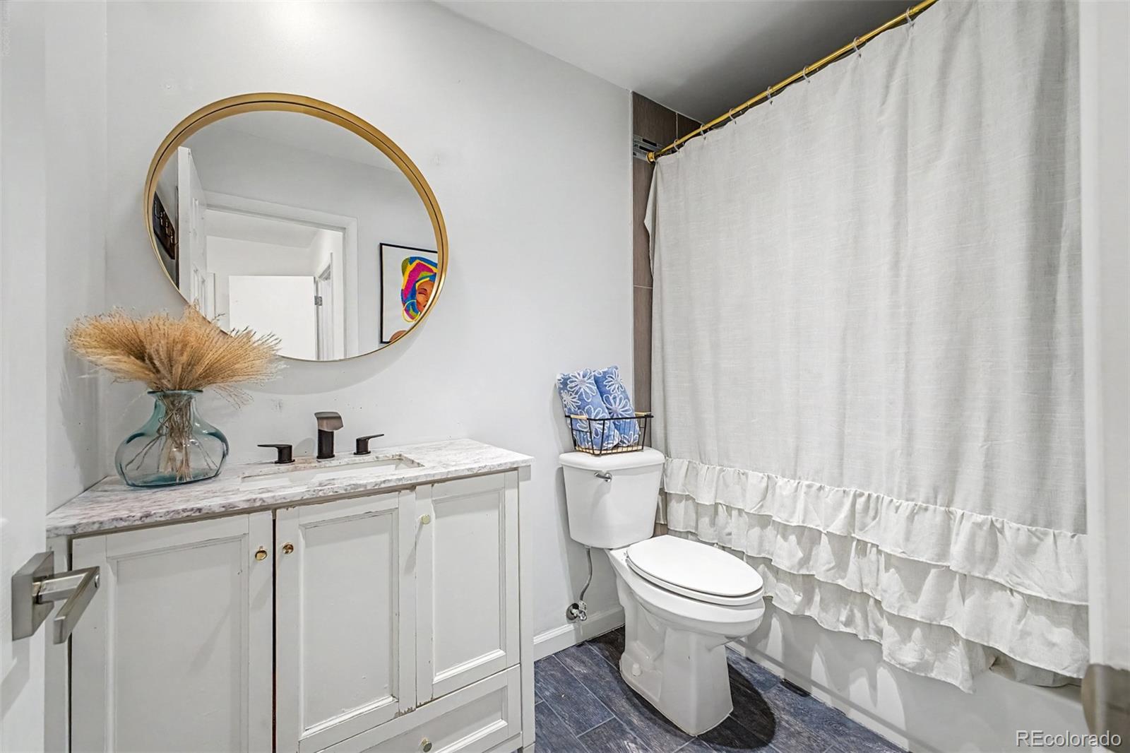 MLS Image #27 for 2770 s elmira street,denver, Colorado