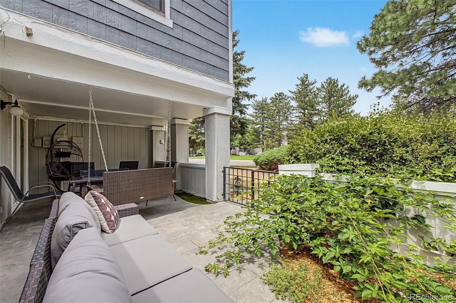 MLS Image #41 for 2770 s elmira street,denver, Colorado