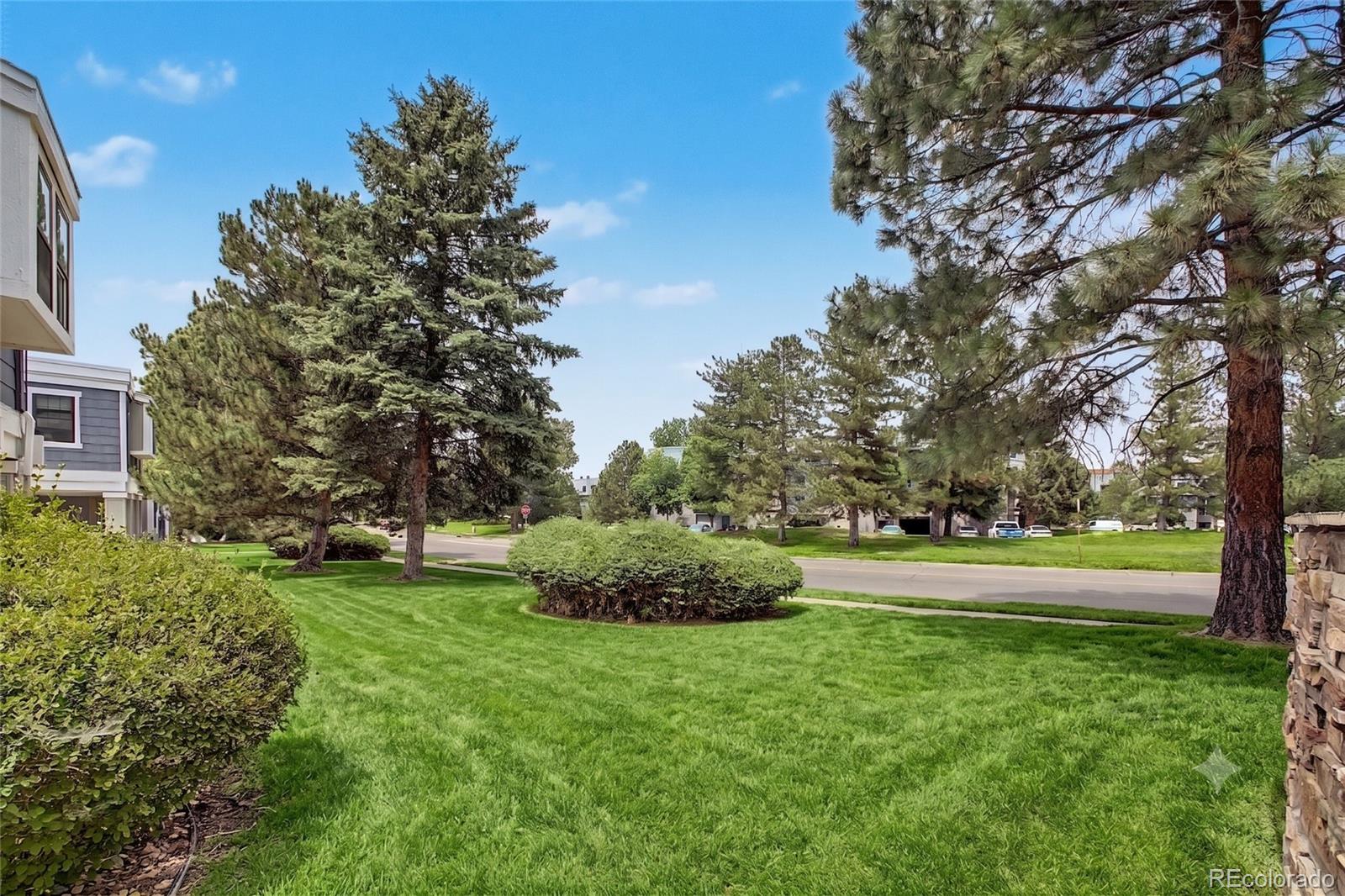 MLS Image #47 for 2770 s elmira street,denver, Colorado