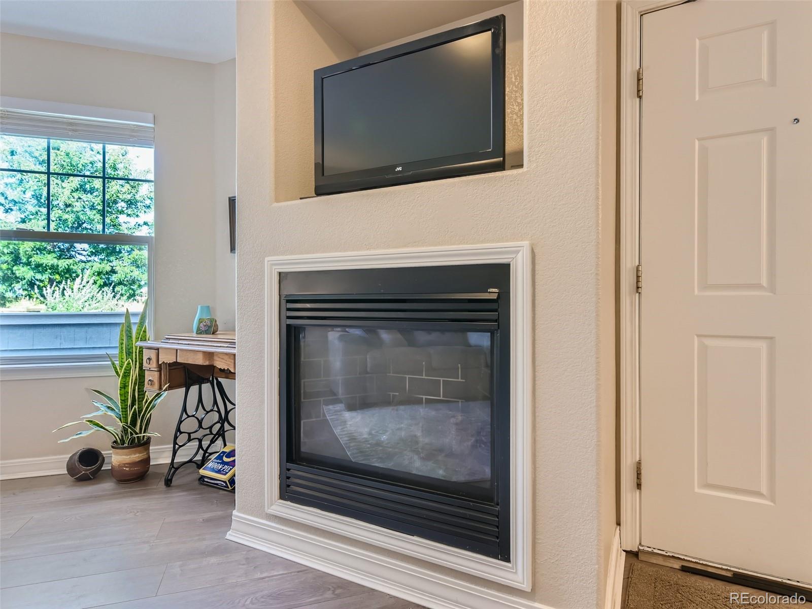MLS Image #10 for 13900  lake song lane,broomfield, Colorado