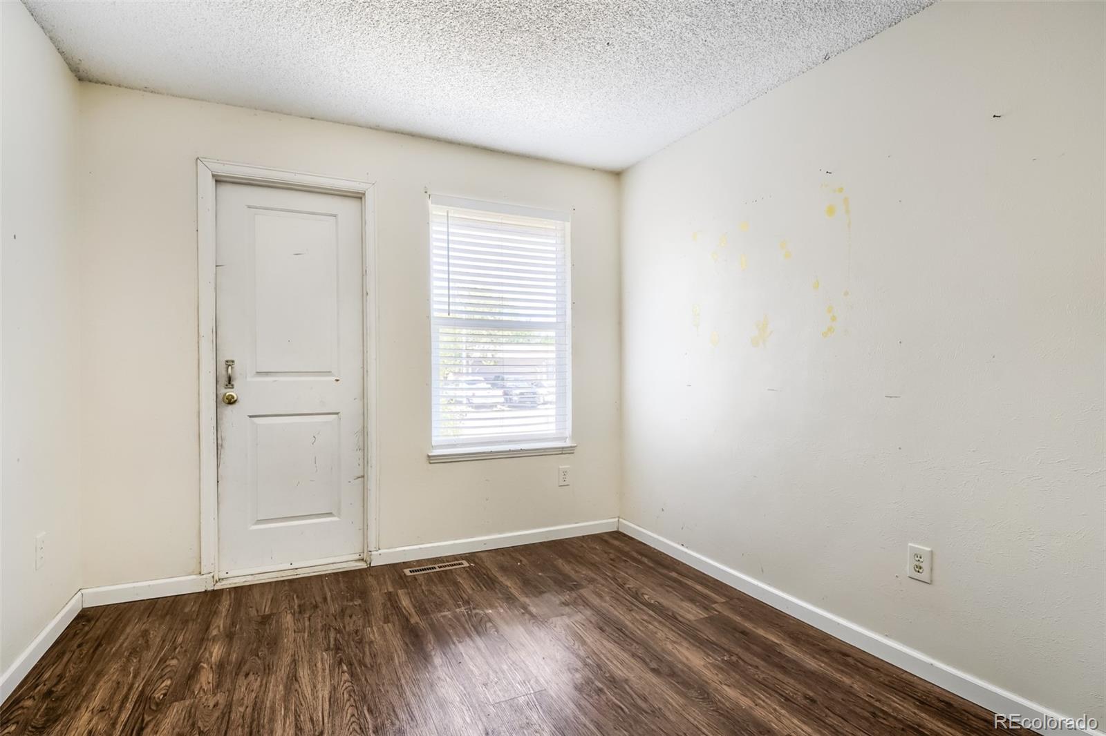 MLS Image #11 for 2754 s uravan street,aurora, Colorado