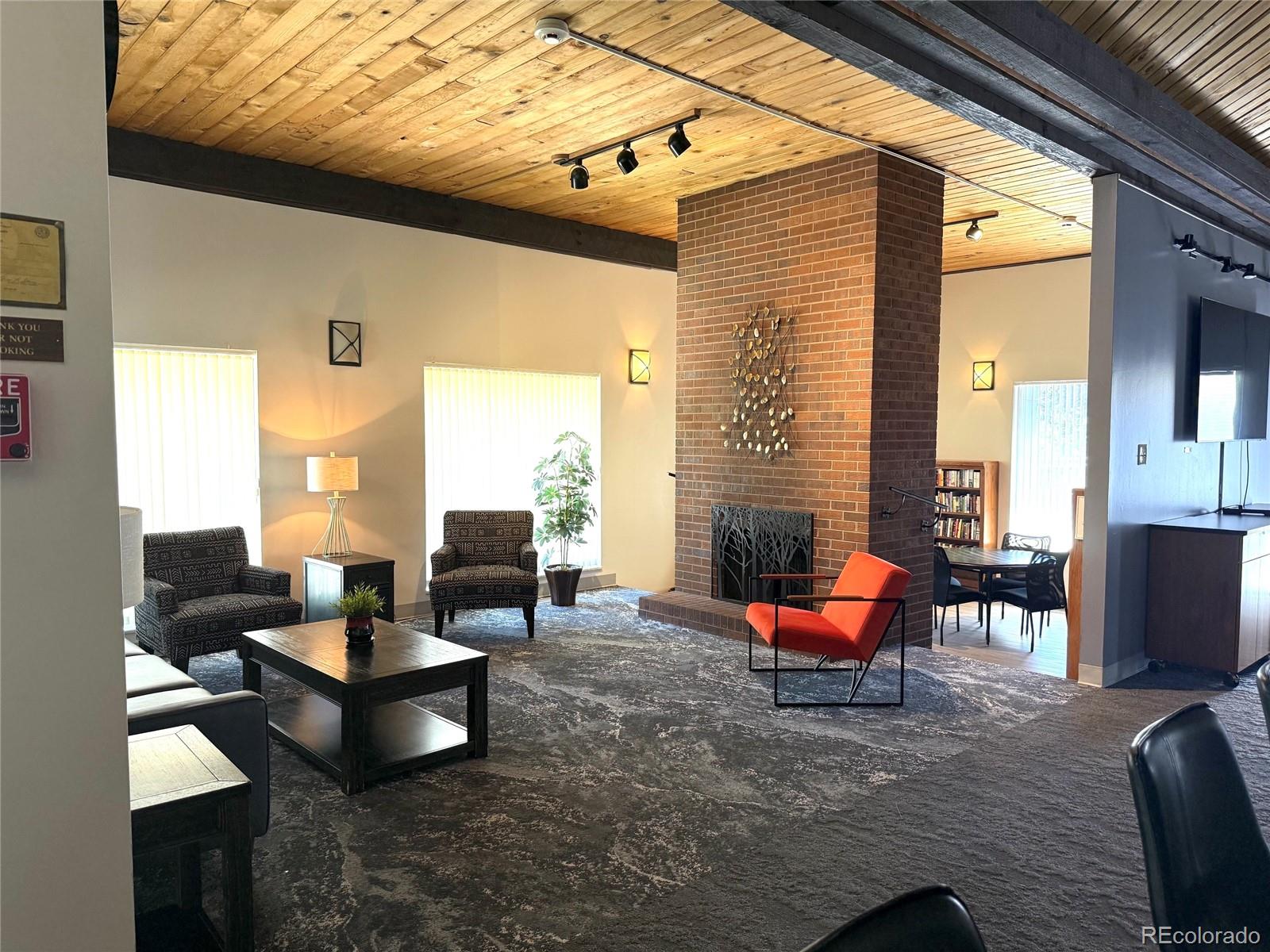 MLS Image #21 for 3450 s poplar ,denver, Colorado