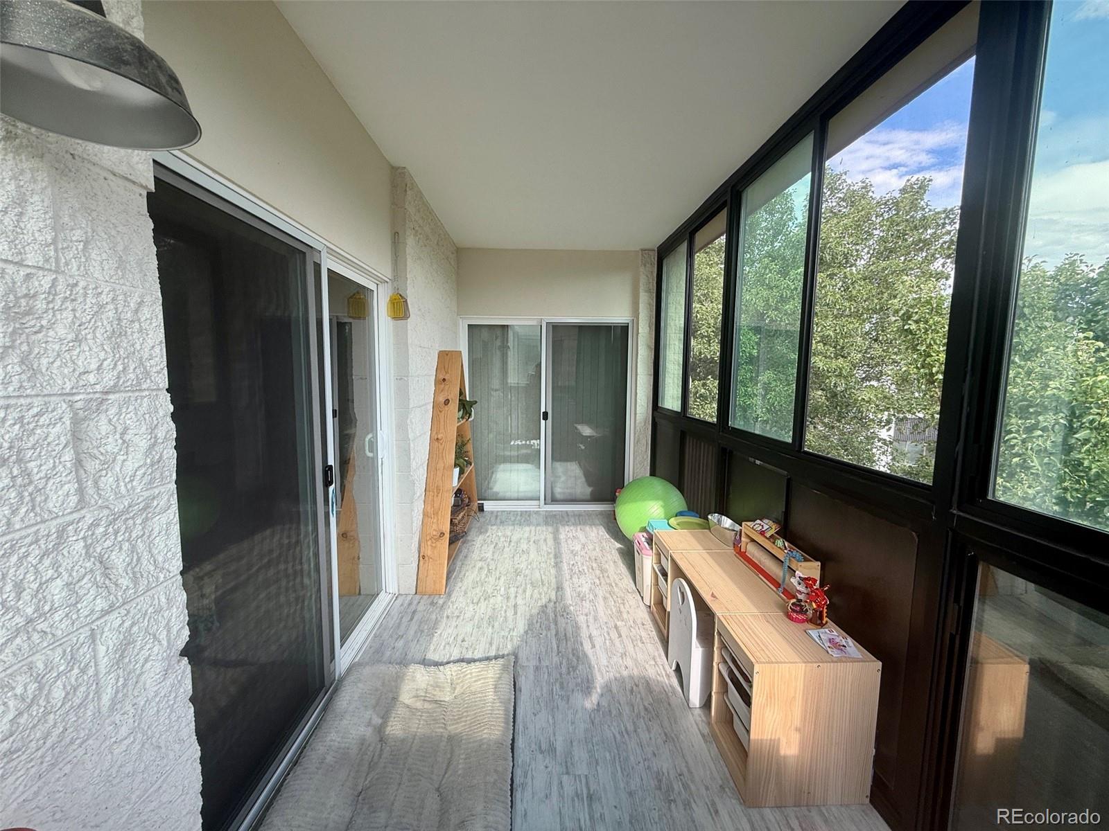 MLS Image #6 for 3450 s poplar ,denver, Colorado