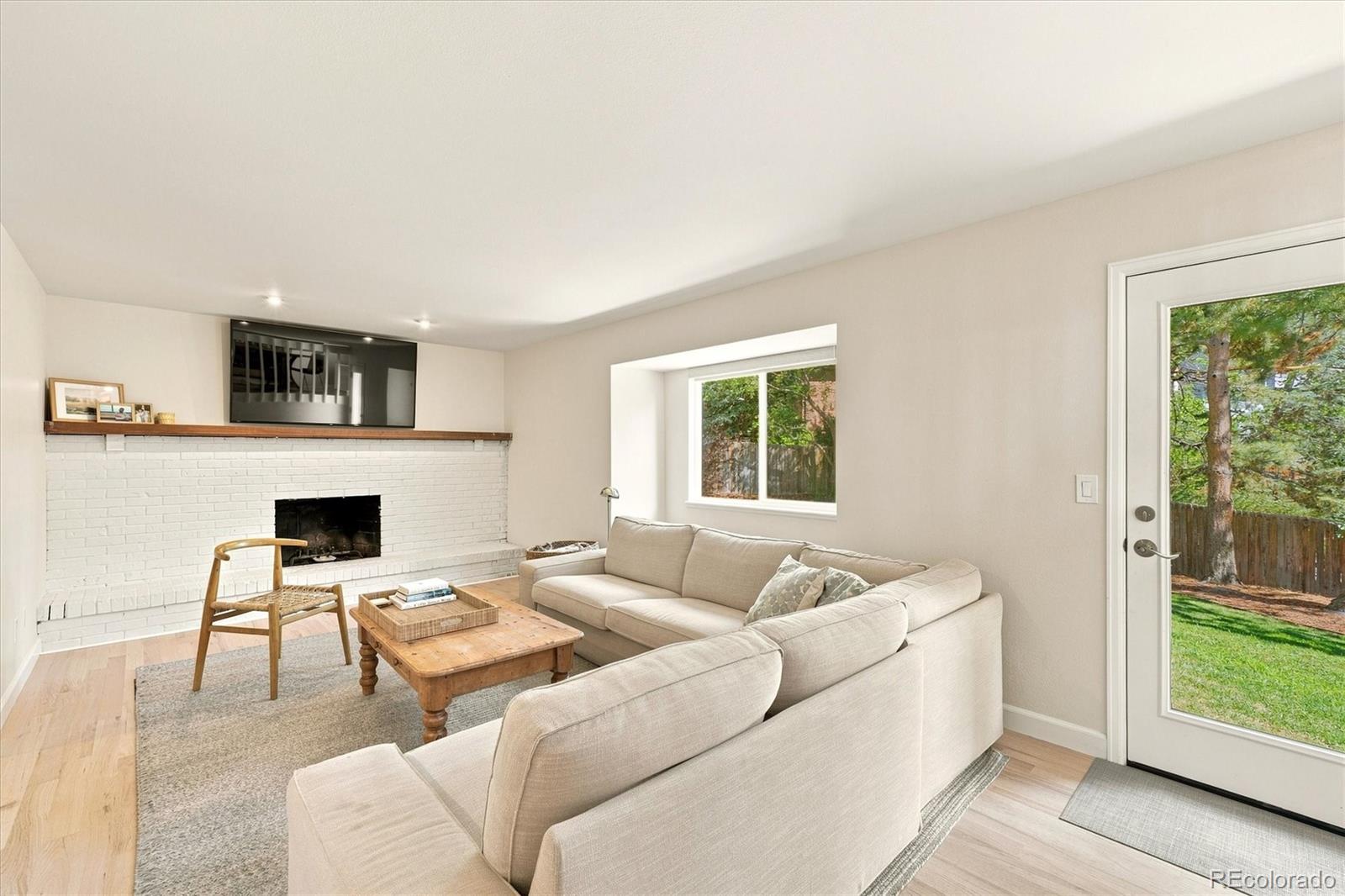 MLS Image #14 for 10919 e maplewood drive,englewood, Colorado