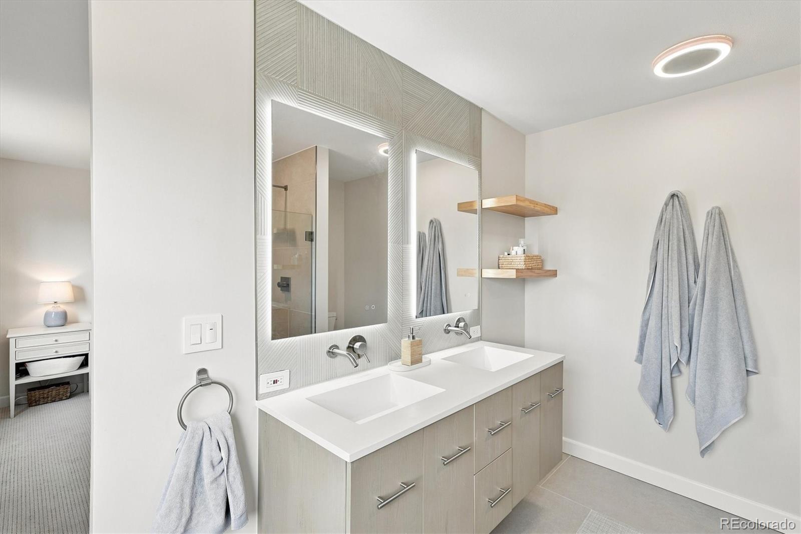 MLS Image #24 for 10919 e maplewood drive,englewood, Colorado
