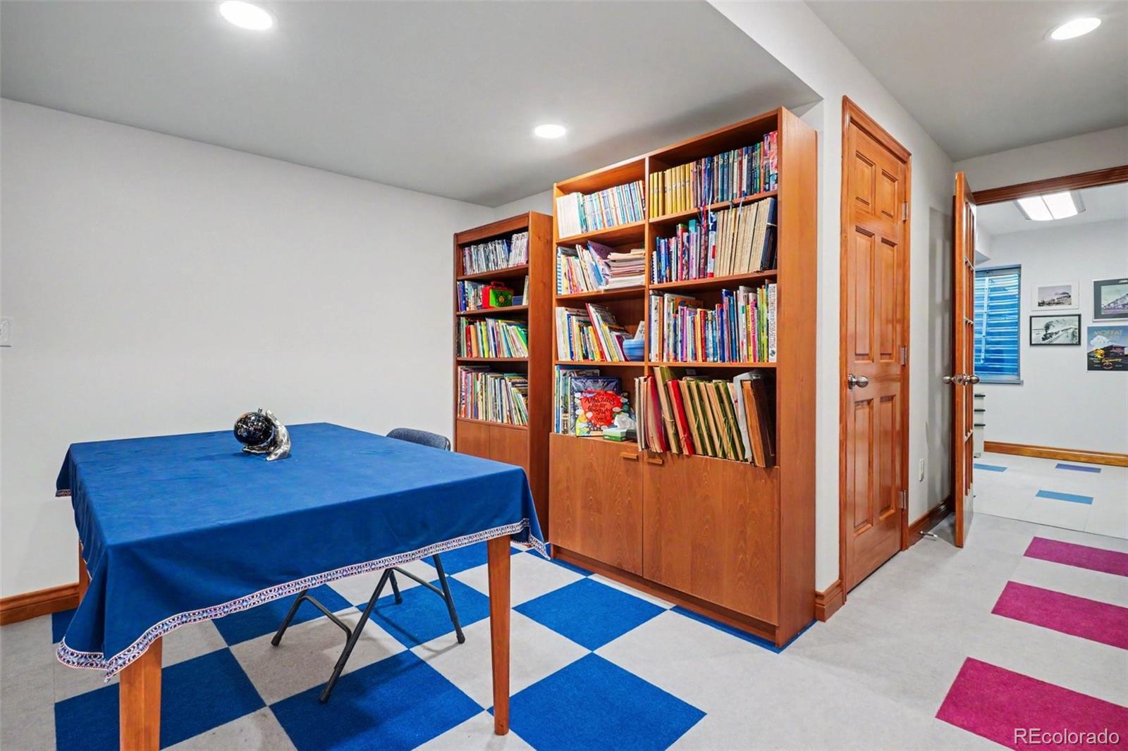 MLS Image #19 for 2304 n yosemite street,denver, Colorado