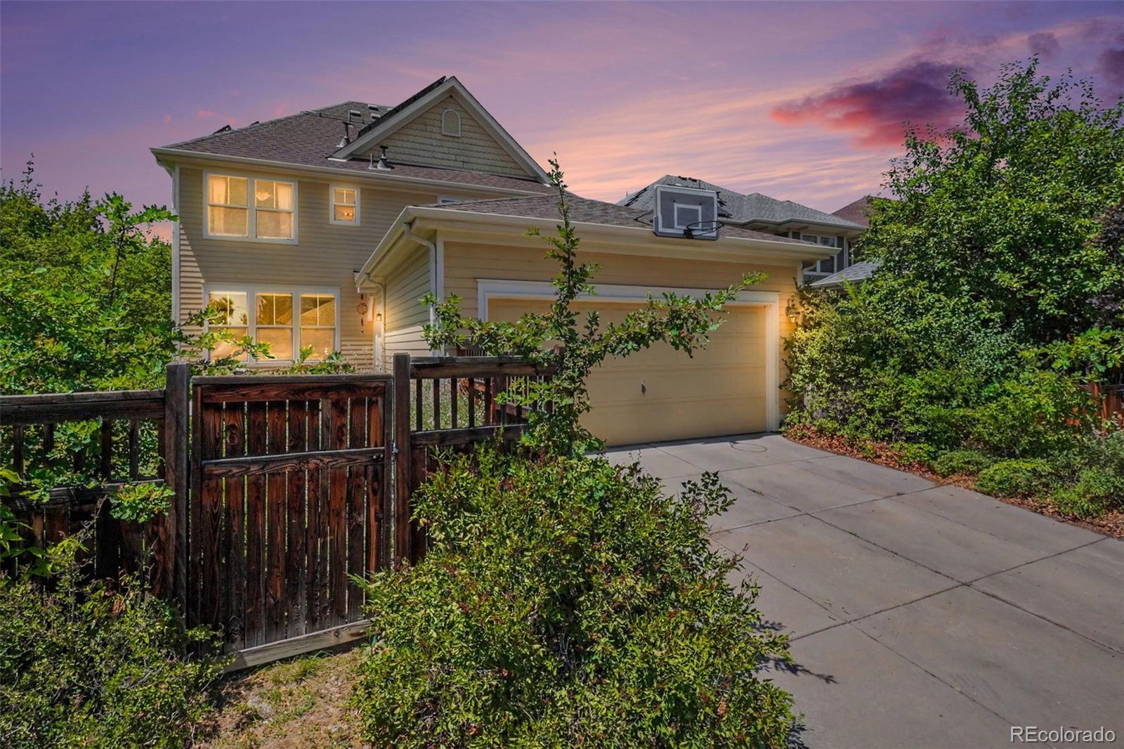 MLS Image #24 for 2304 n yosemite street,denver, Colorado