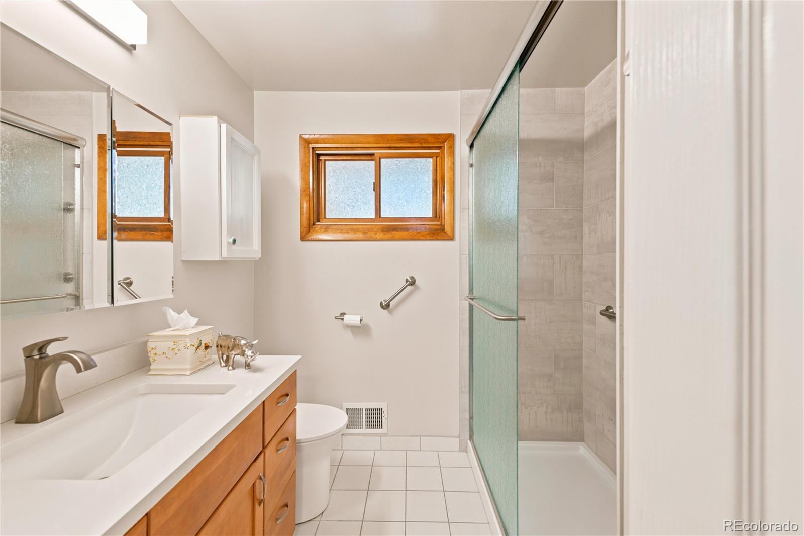 MLS Image #12 for 6521 s logan street,centennial, Colorado