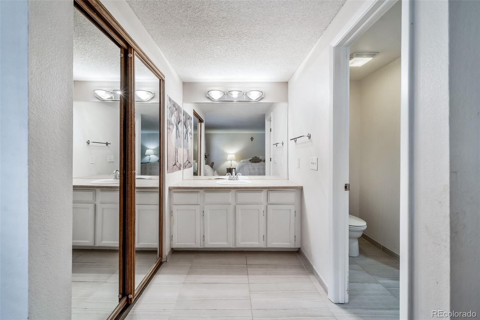 MLS Image #17 for 2874 w long drive,littleton, Colorado