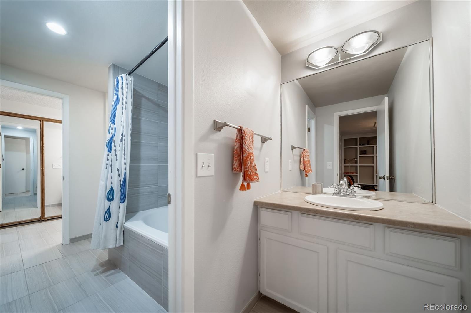 MLS Image #19 for 2874 w long drive,littleton, Colorado