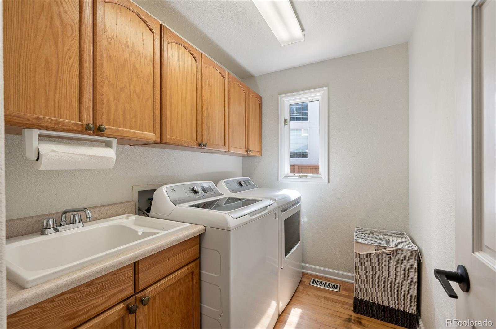 MLS Image #13 for 10182  knoll circle,littleton, Colorado