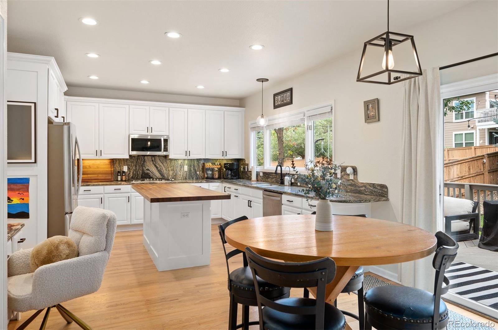 MLS Image #5 for 10182  knoll circle,littleton, Colorado