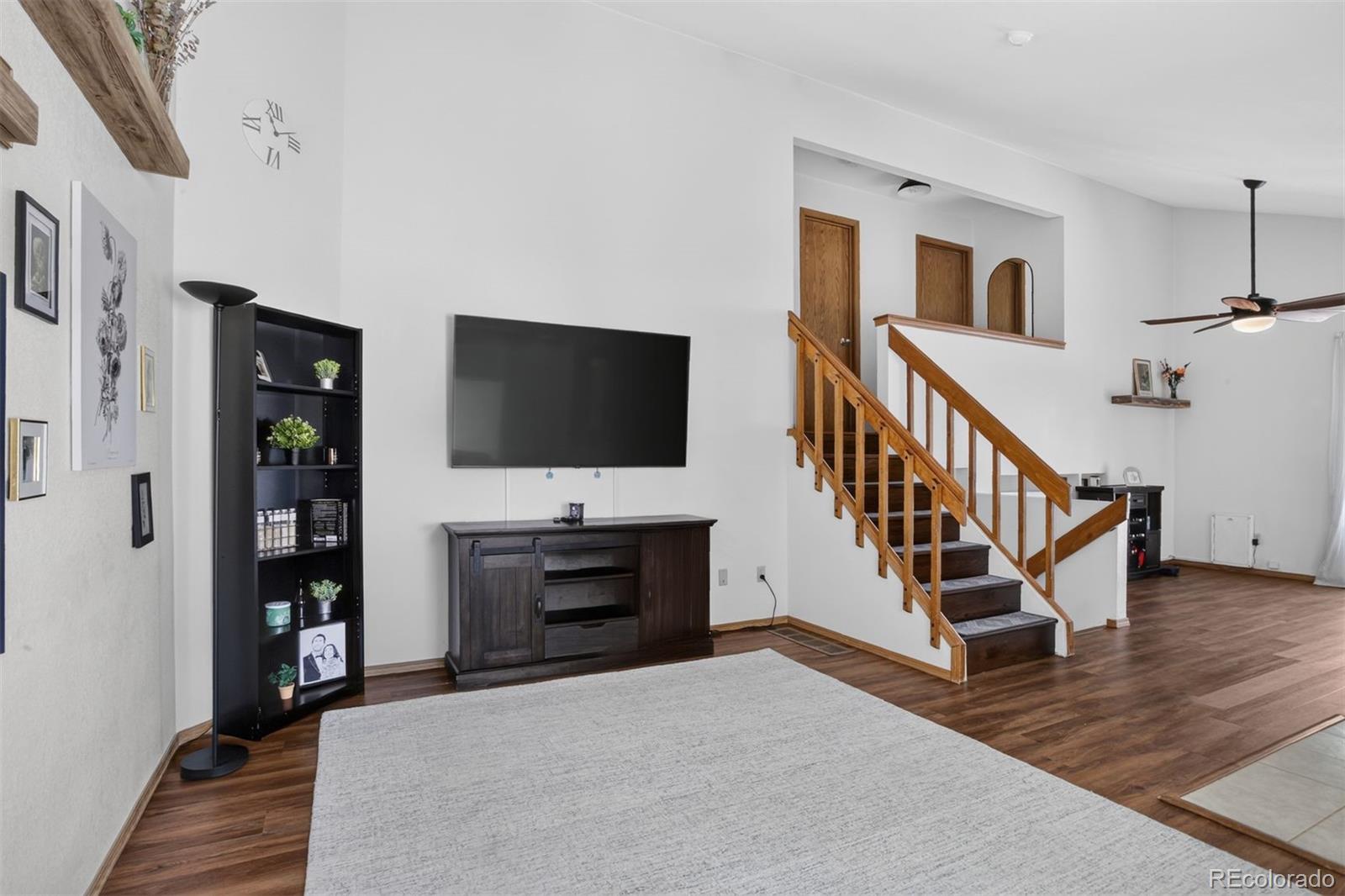 MLS Image #5 for 12816 e wyoming circle,aurora, Colorado