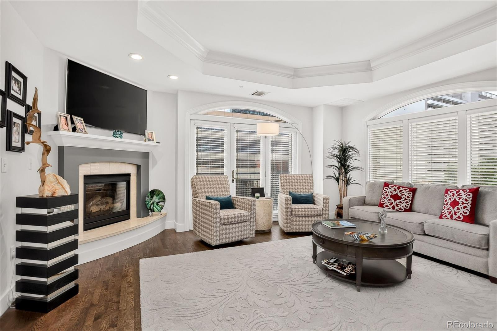 MLS Image #2 for 1827 n grant street,denver, Colorado