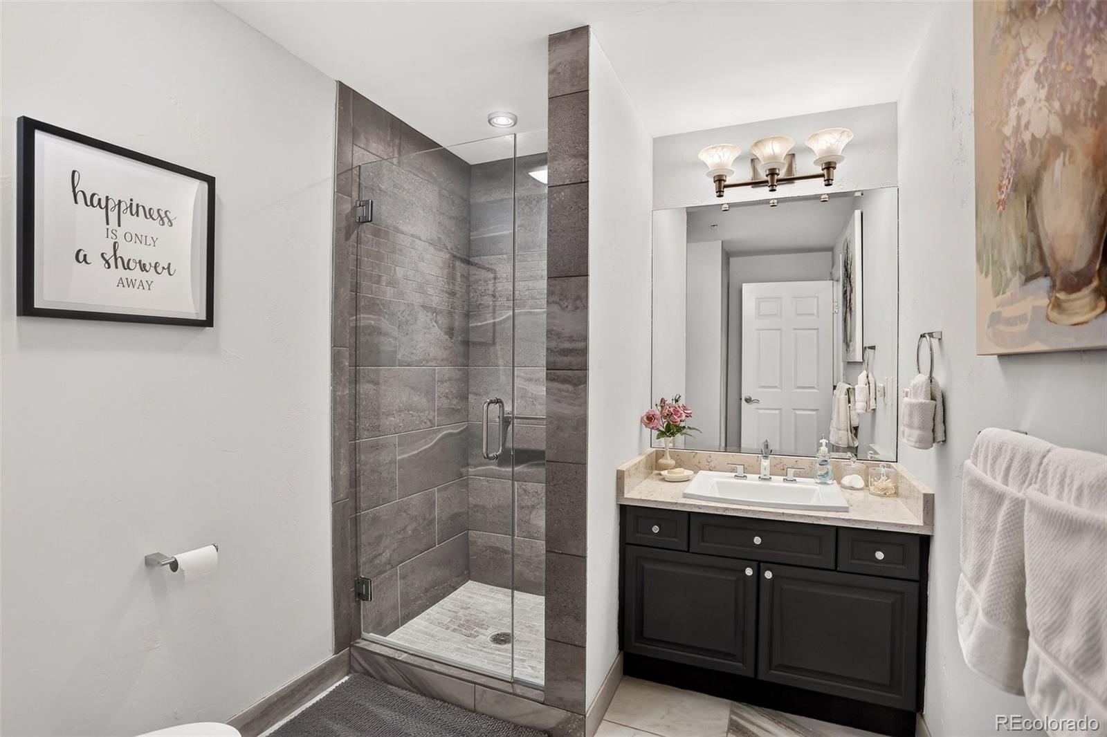 MLS Image #24 for 1827 n grant street,denver, Colorado