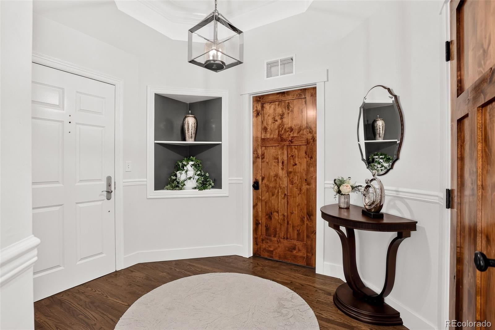 MLS Image #29 for 1827 n grant street,denver, Colorado