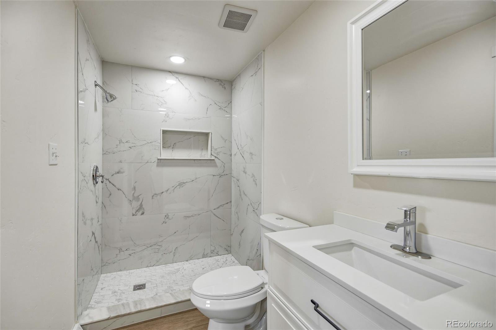 MLS Image #10 for 7923  logan street,denver, Colorado
