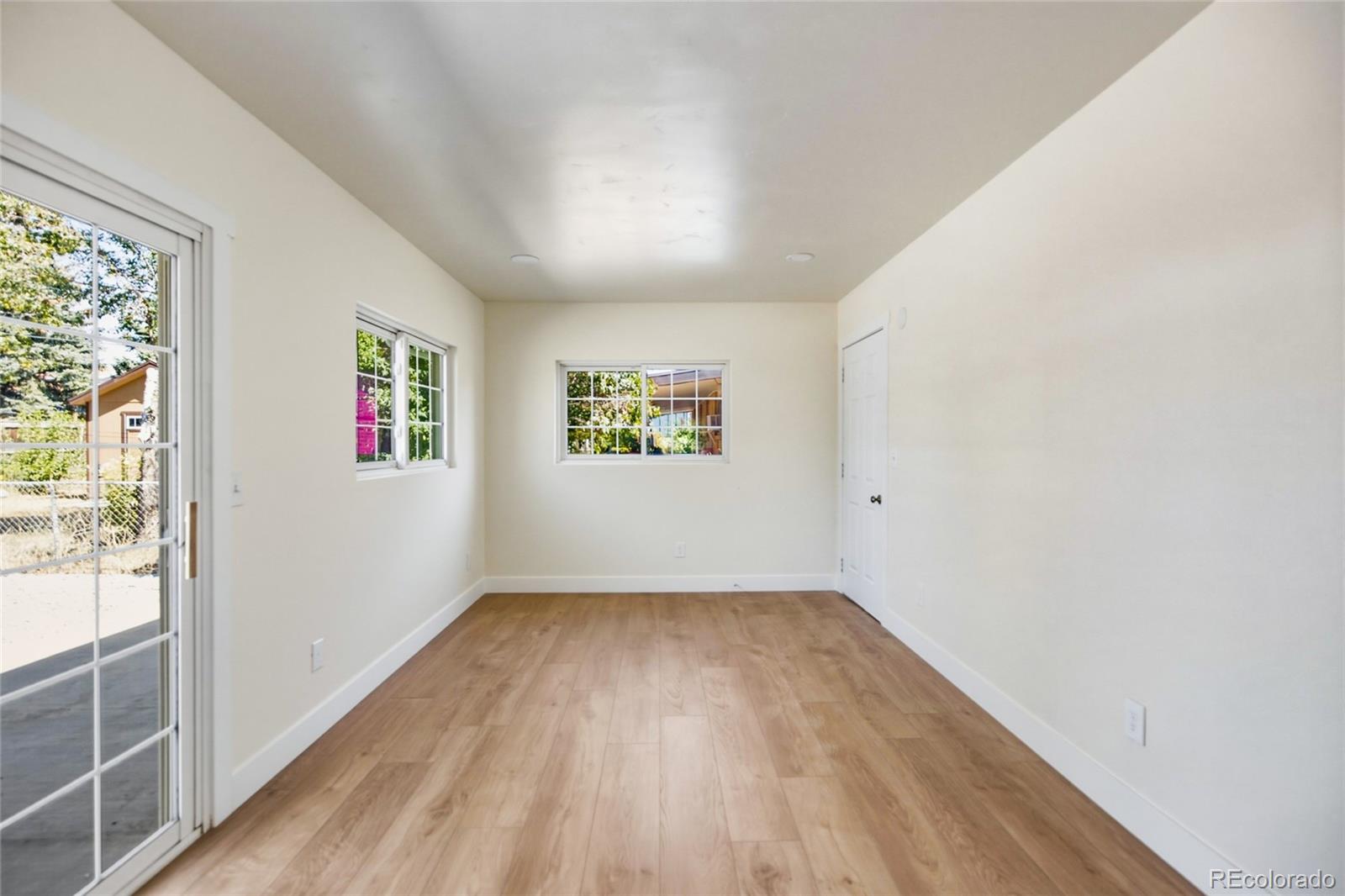 MLS Image #5 for 7923  logan street,denver, Colorado