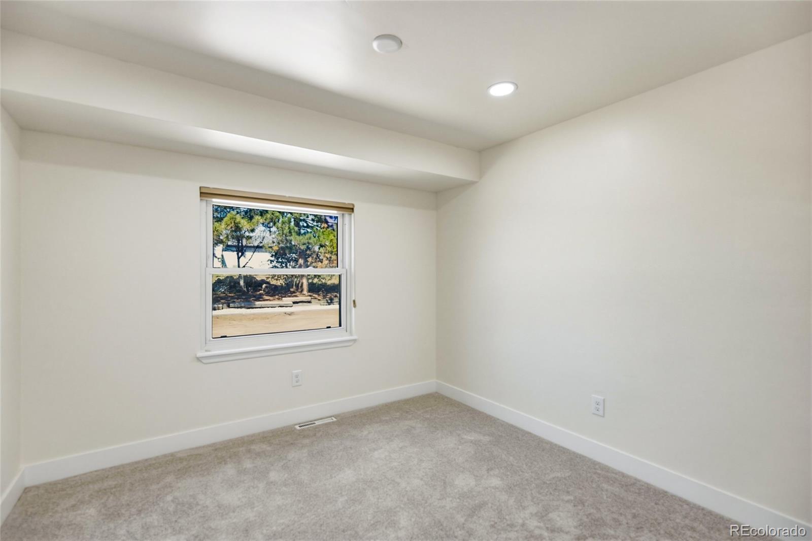 MLS Image #6 for 7923  logan street,denver, Colorado