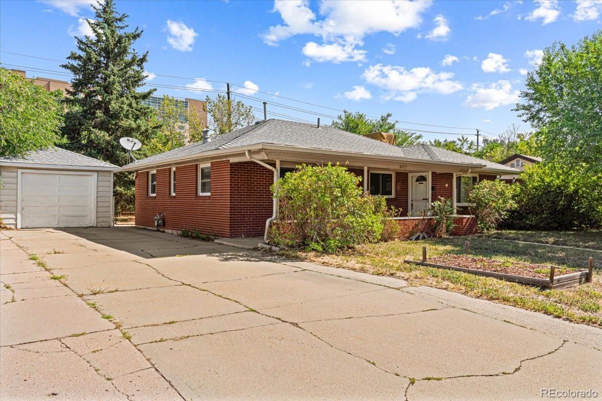 MLS Image #2 for 13285 e 13th avenue,aurora, Colorado