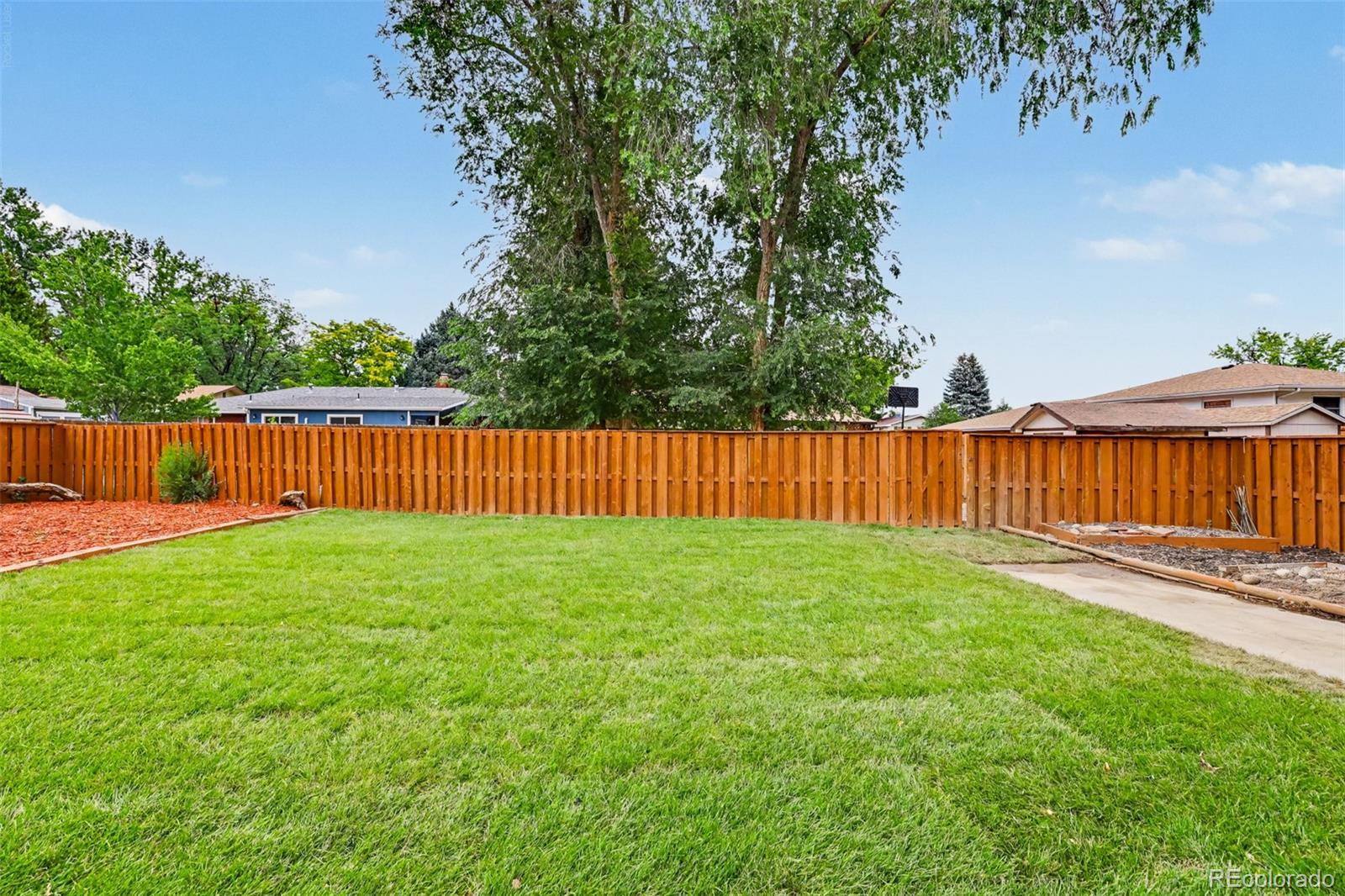 MLS Image #24 for 1414  linden street,longmont, Colorado