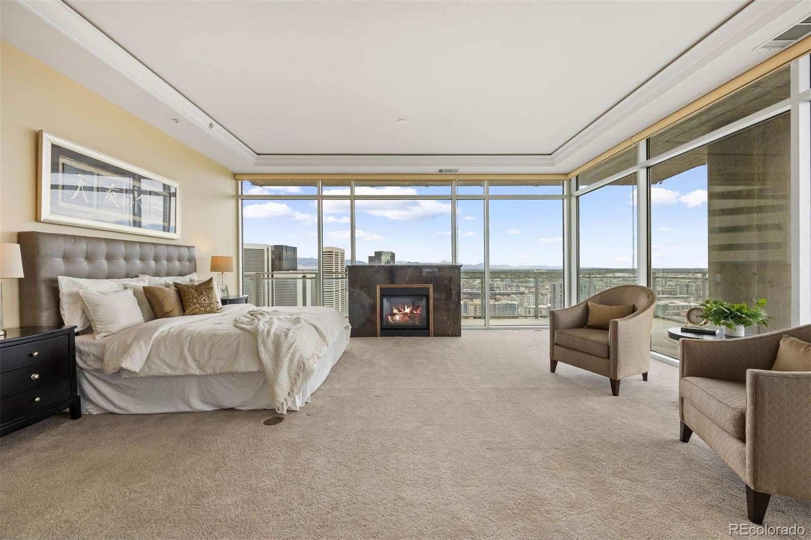 MLS Image #26 for 2001  lincoln street 2820,denver, Colorado