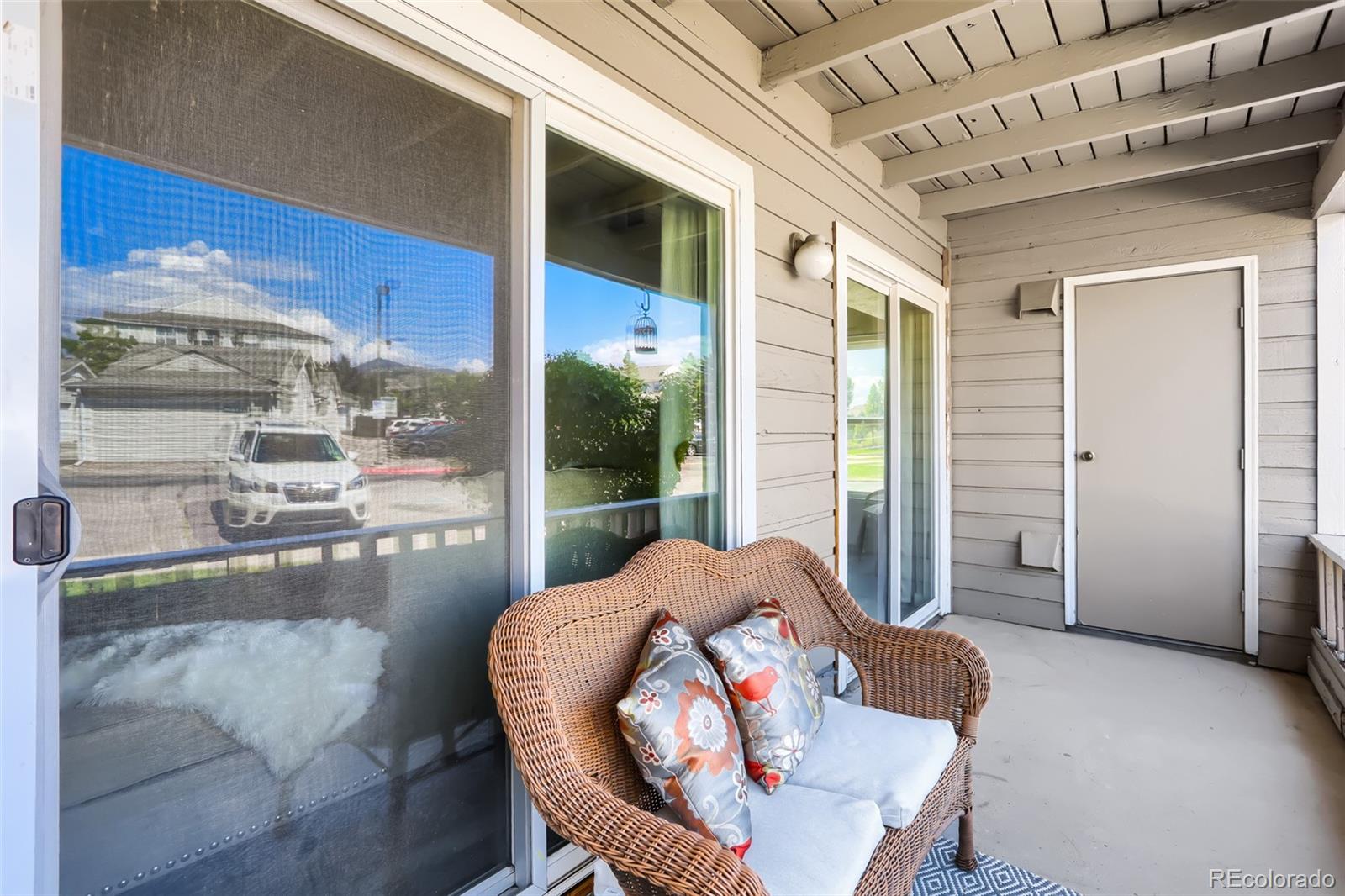 MLS Image #18 for 12093 w cross drive,littleton, Colorado