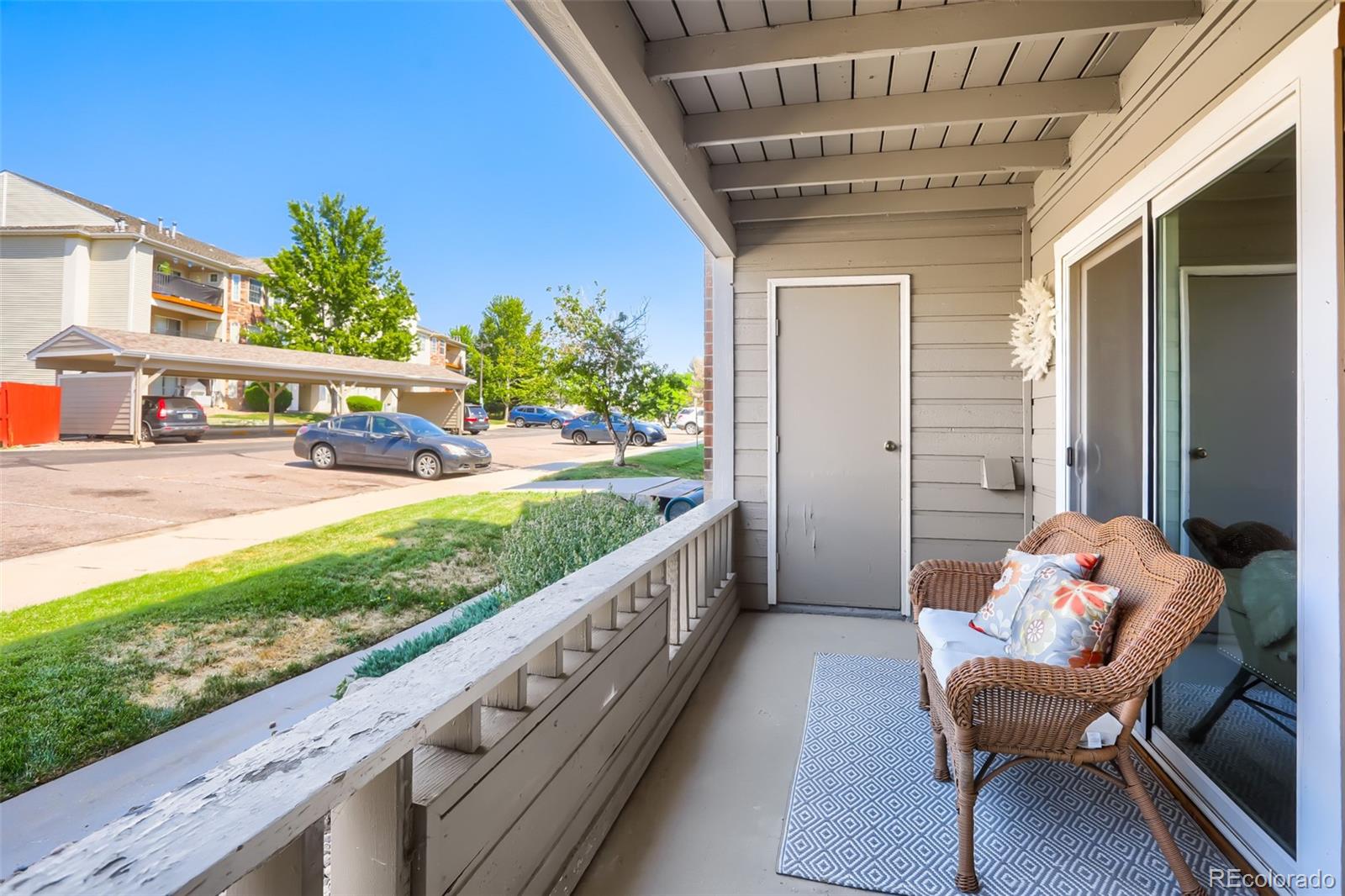 MLS Image #19 for 12093 w cross drive,littleton, Colorado