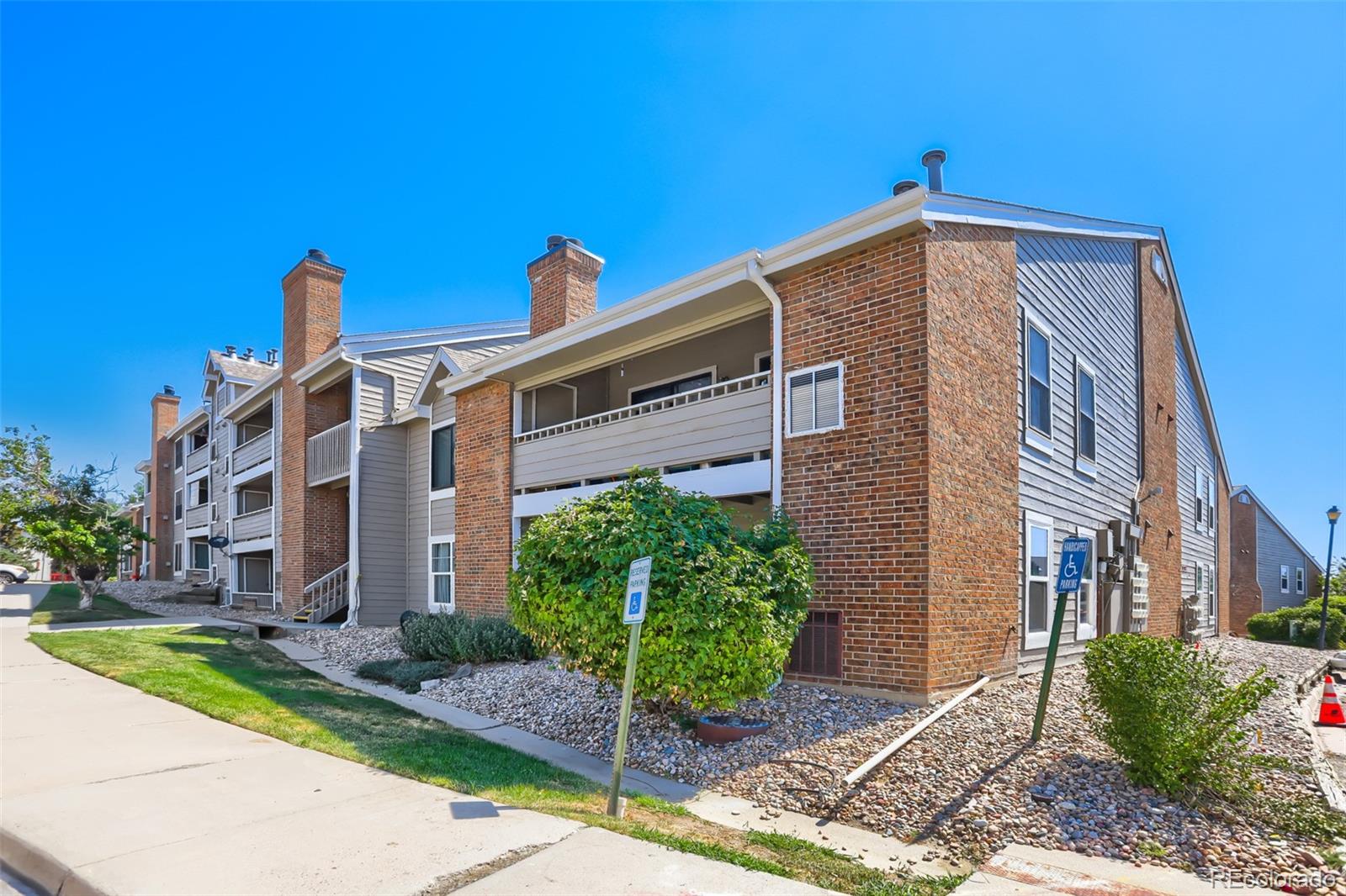 MLS Image #26 for 12093 w cross drive,littleton, Colorado