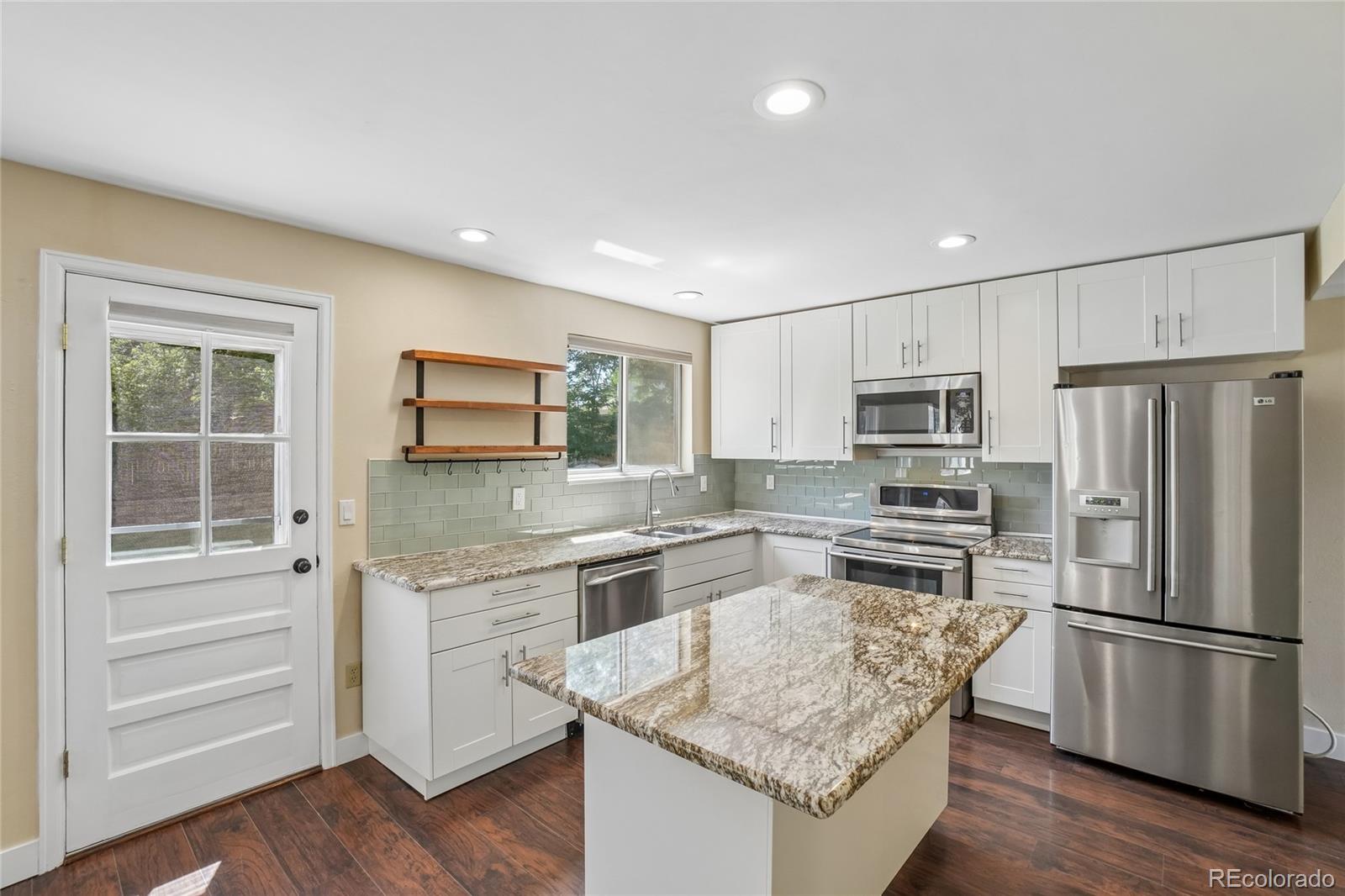 MLS Image #4 for 17574 e progress drive,aurora, Colorado