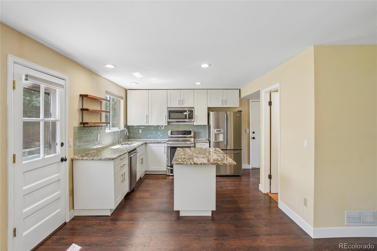 MLS Image #5 for 17574 e progress drive,aurora, Colorado