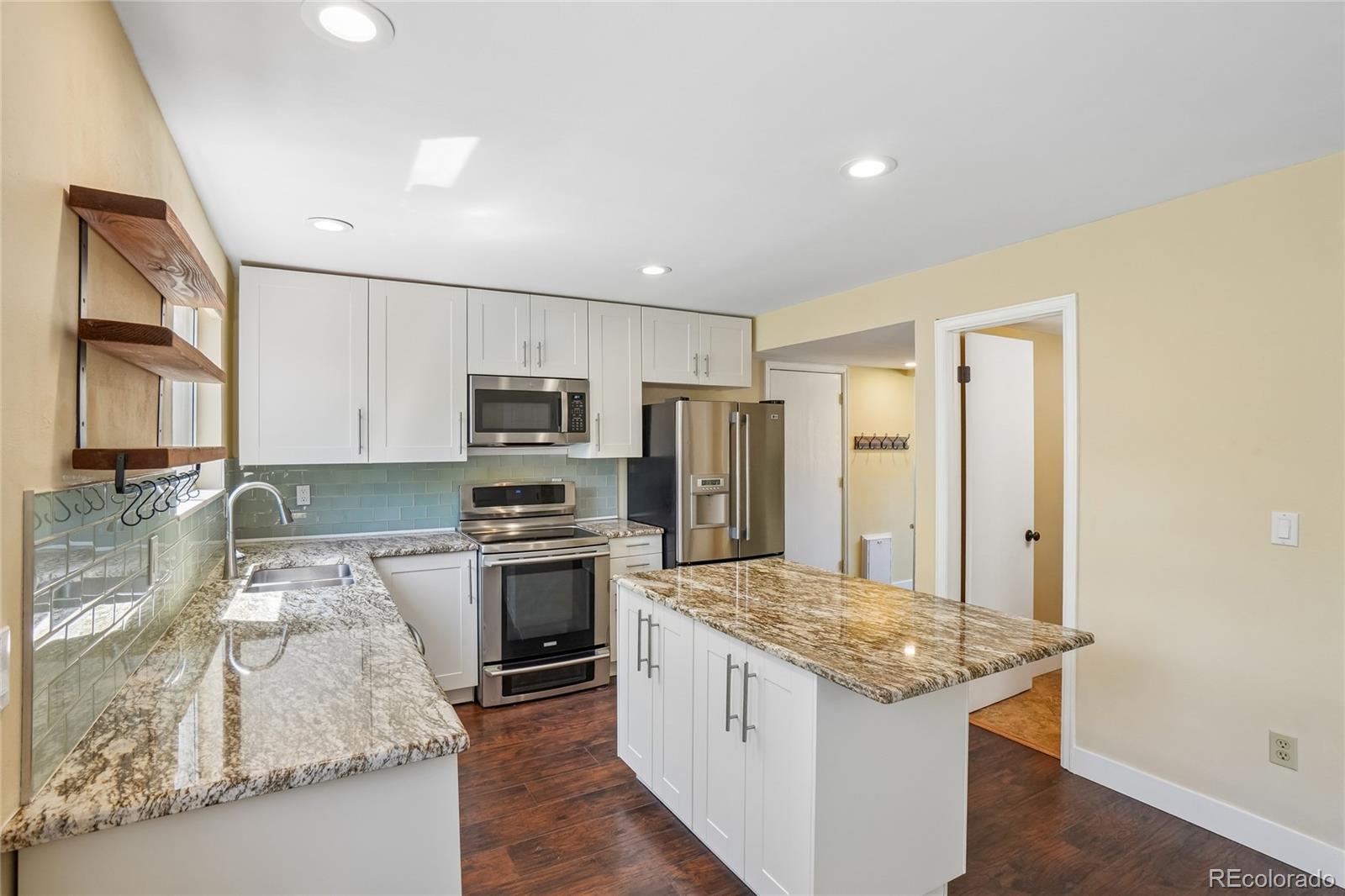 MLS Image #6 for 17574 e progress drive,aurora, Colorado