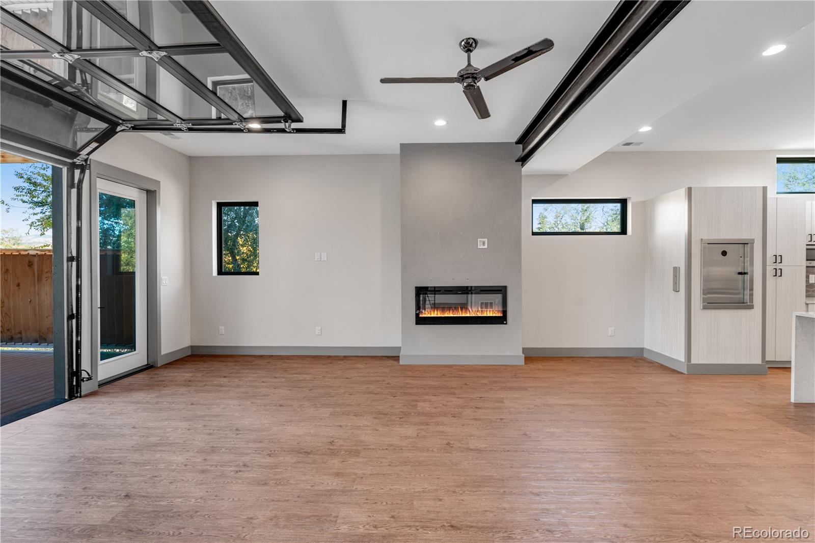 MLS Image #15 for 2260  glenn street,colorado springs, Colorado
