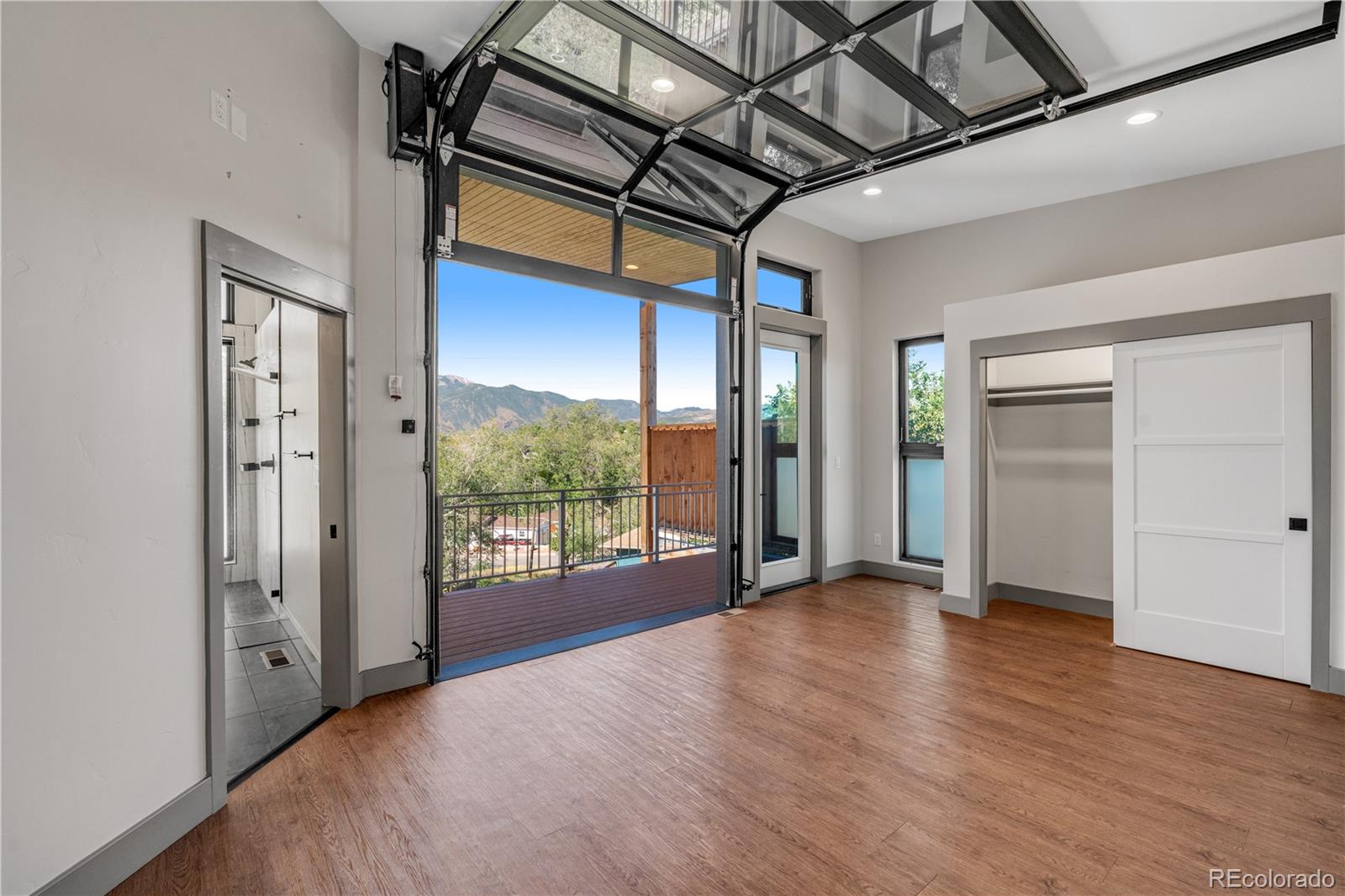 MLS Image #18 for 2260  glenn street,colorado springs, Colorado
