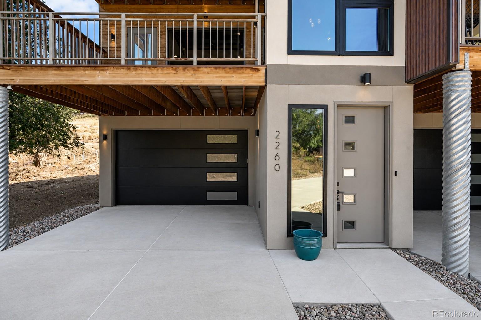 MLS Image #4 for 2260  glenn street,colorado springs, Colorado