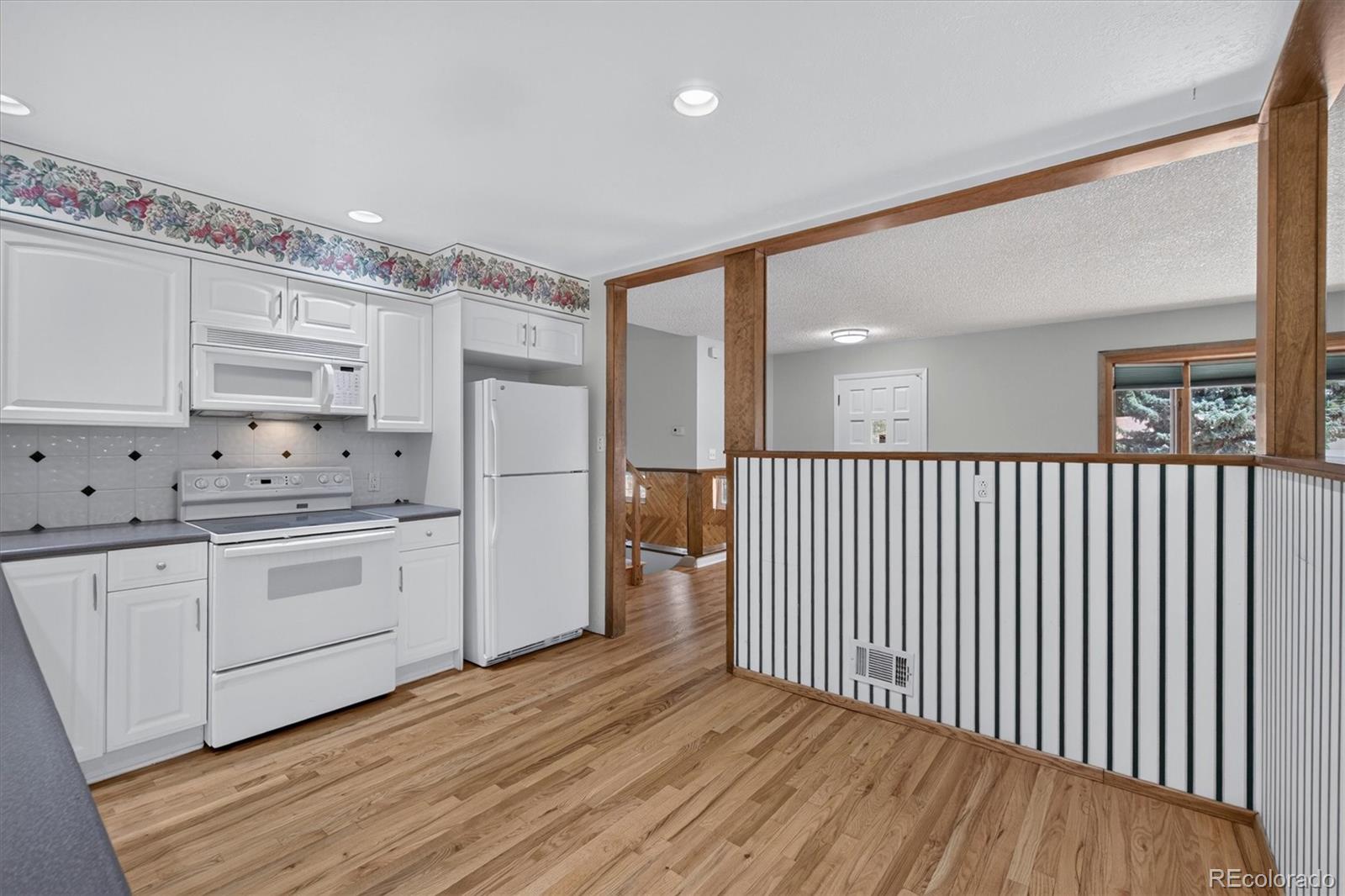 MLS Image #20 for 10451  livingston ,denver, Colorado