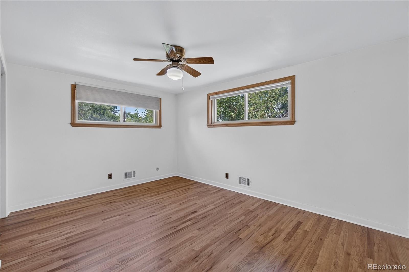 MLS Image #26 for 10451  livingston ,denver, Colorado