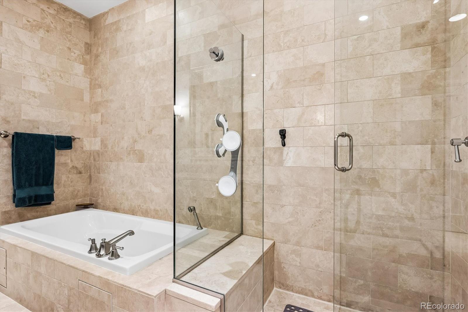 MLS Image #17 for 7600  landmark way,englewood, Colorado