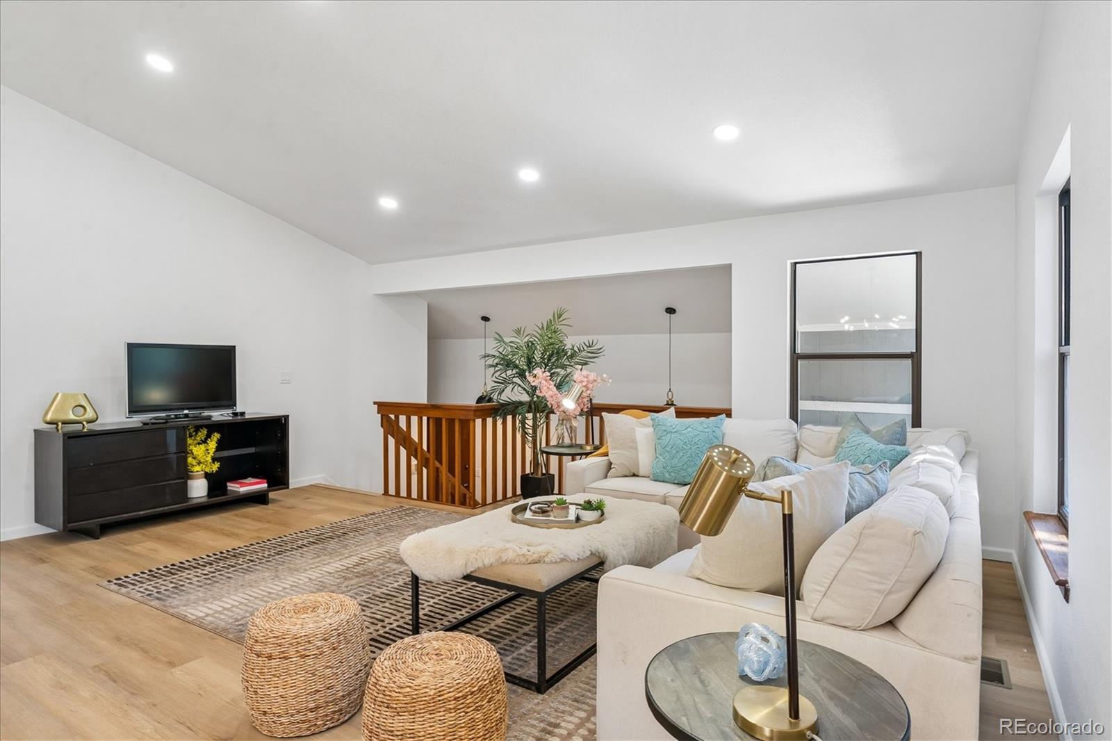 MLS Image #5 for 3509 s rifle street,aurora, Colorado
