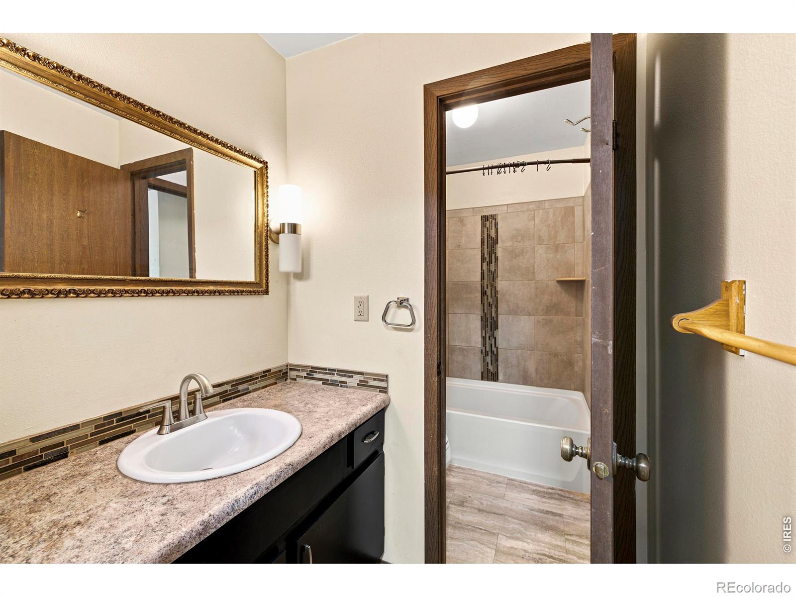 MLS Image #12 for 925  columbia road,fort collins, Colorado